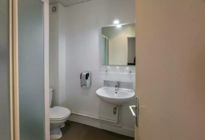 Habitació Triple Estàndard, Brit Hotel Terminus
