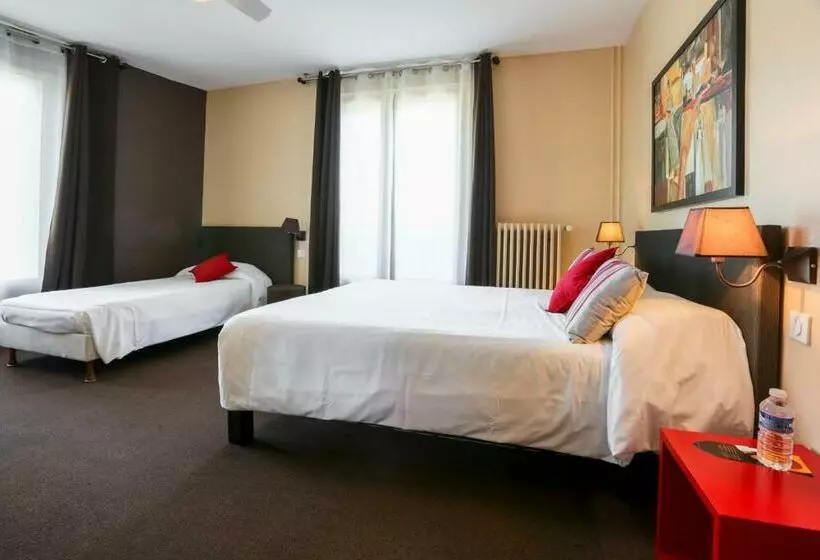 Habitació Triple Estàndard, Brit Hotel Terminus