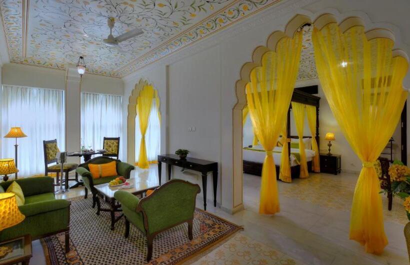 수피리어 스위트, Anuraga Palace