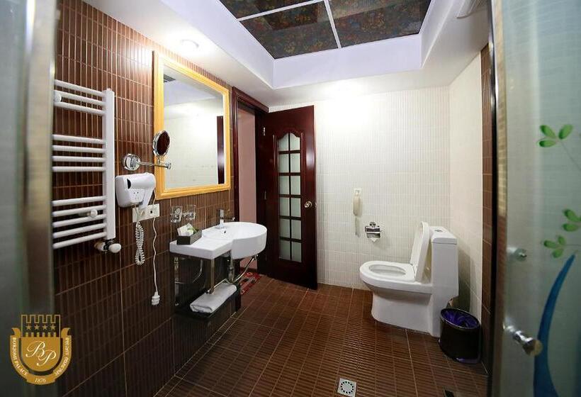 سوئیت رویال, Borjomi Palace Health & Spa Center