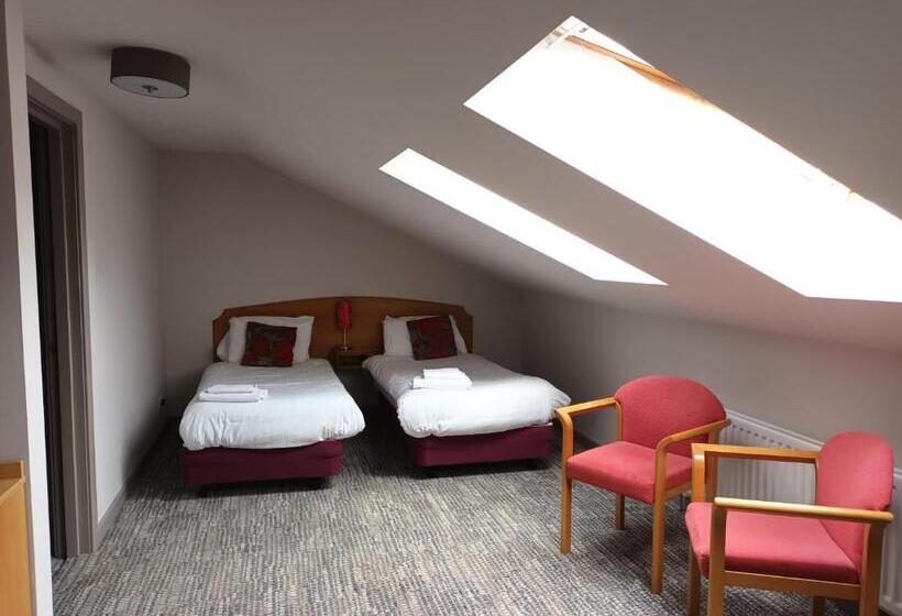 Семейный Номер, Corn Mill Lodge