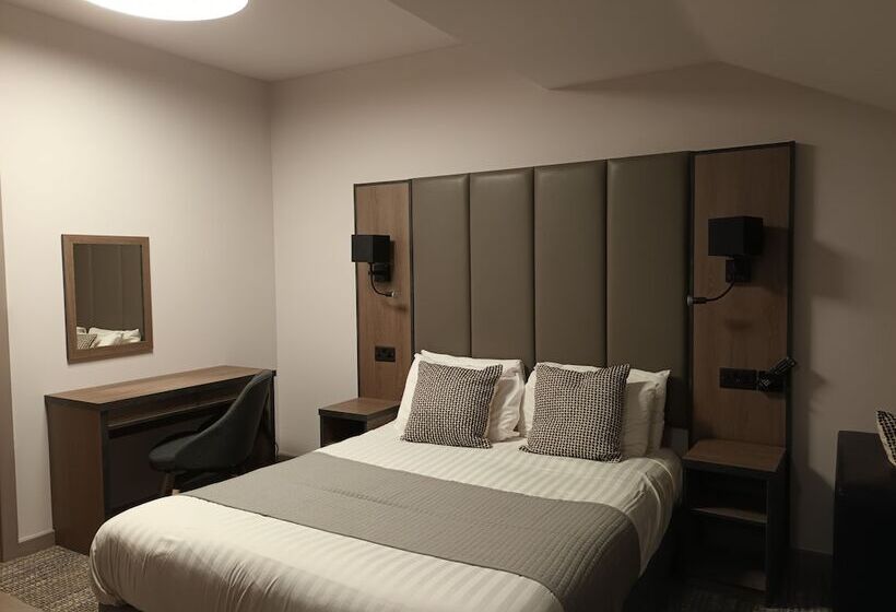 Семейный Номер, Corn Mill Lodge