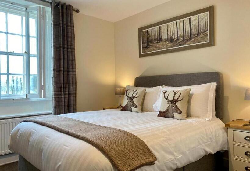 스탠다드 룸 킹사이즈 침대, Harts Head