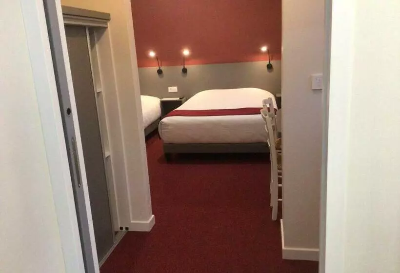 اتاق استاندارد سه نفره, Hôtel Bellevue Bagnoles Normandie