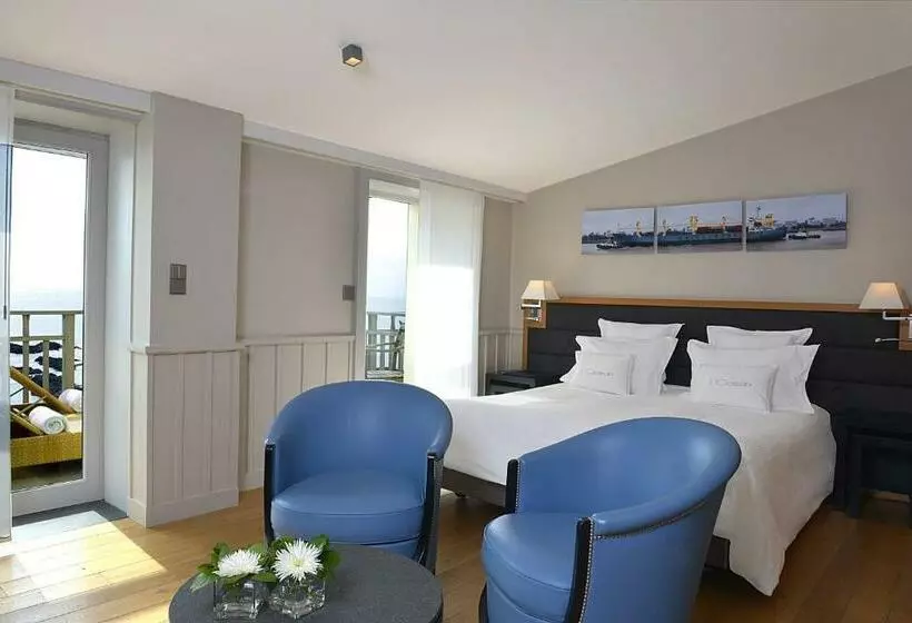 اتاق سوپریور با چشم‌انداز دریا, Grand Hotel De L Océan