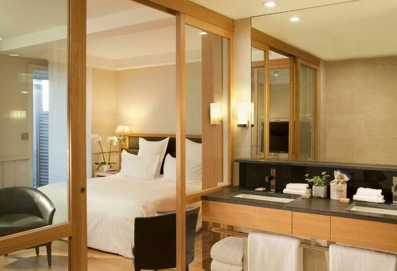 اتاق سوپریور با چشمانداز دریا, Grand Hotel De L Océan