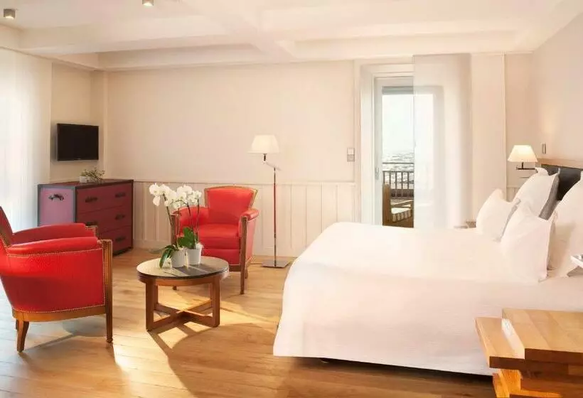 اتاق لوکس با چشم‌انداز دریا, Grand Hotel De L Océan