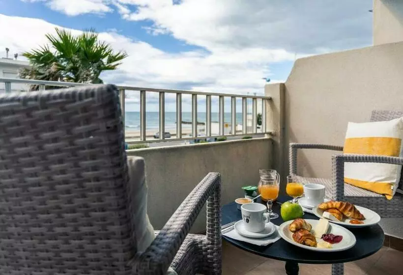 スタンダード４人部屋, Hôtel Du Midi Plage
