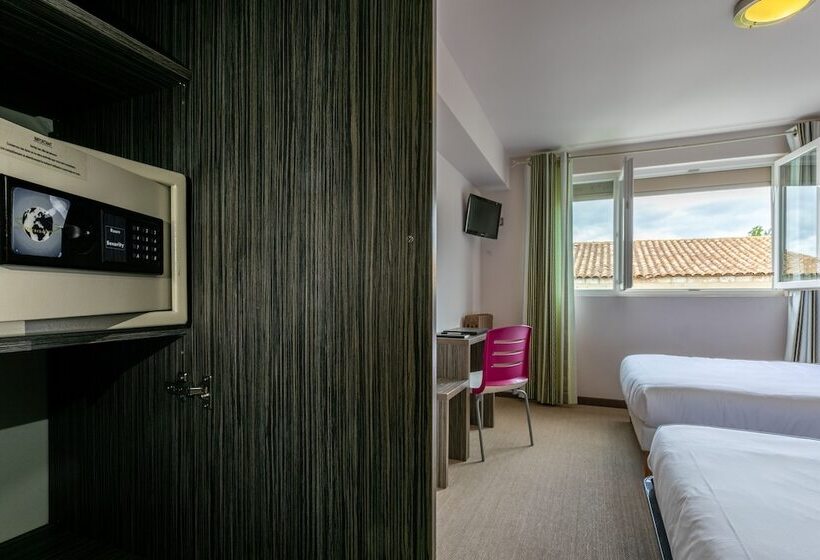 غرفة قياسية ثلاثية, Hôtel Du Midi Plage