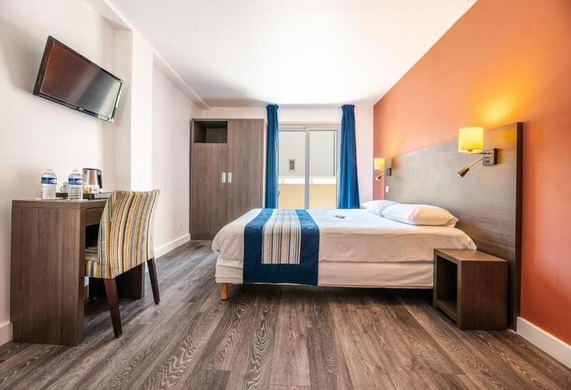 스탠다드 테라스 룸, Hôtel Hoche