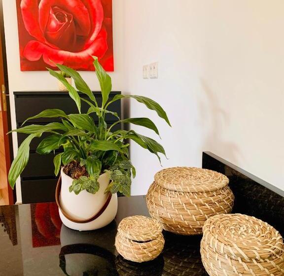 패밀리 스위트, Hôtel Restaurant La Désirade