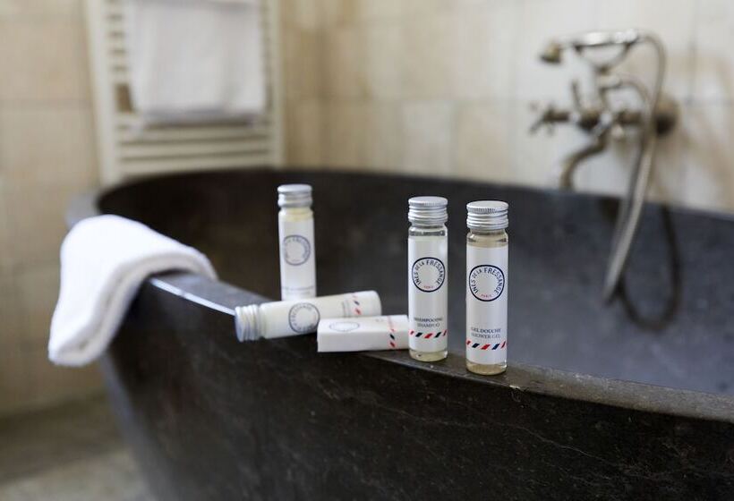 سوییت جونیور, Hôtel Mas Valentine