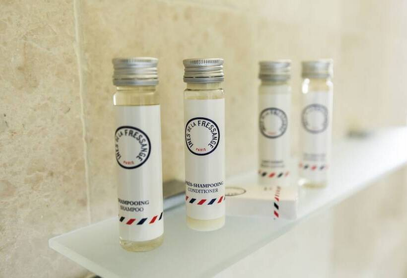 سوییت لوکس, Hôtel Mas Valentine