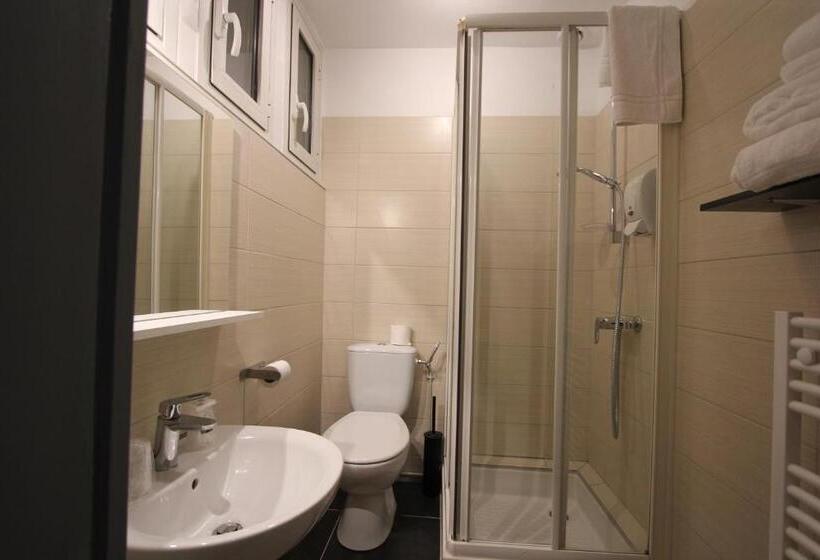 コンフォートルーム, Hôtel Vol De Nuit Purpan