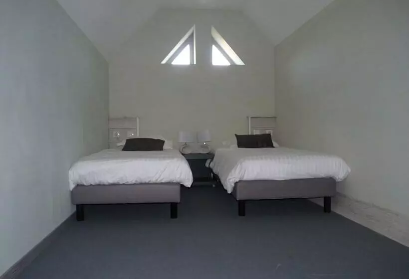 ファミリールーム, Le Dormeur
