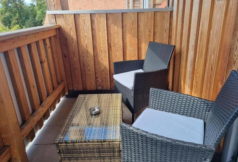 חדר סופריור, Le Dormeur