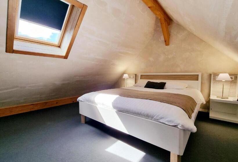 חדר סופריור, Le Dormeur