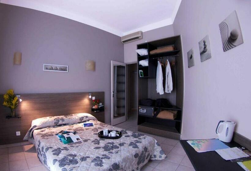 חדר סופריור, Le Strasbourg