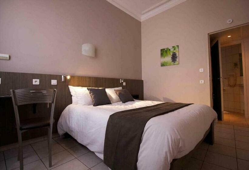 חדר סופריור, Le Strasbourg