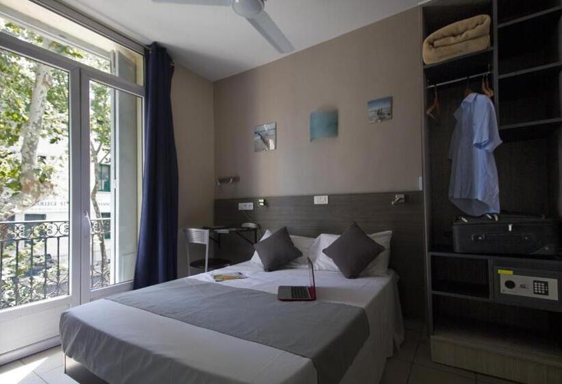 חדר אקונומי, Le Strasbourg