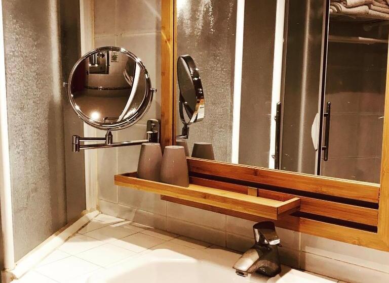 חדר סטנדרט, Le Strasbourg