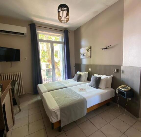 חדר סטנדרט, Le Strasbourg