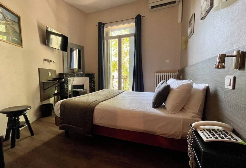 חדר סופריור, Le Strasbourg