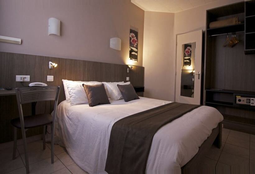 חדר סופריור, Le Strasbourg