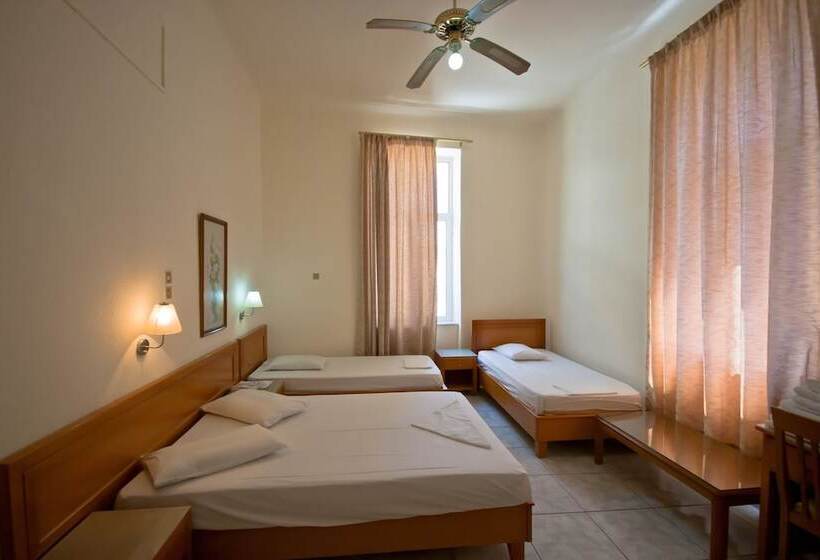 חדר סטנדרט לארבעה, Lena