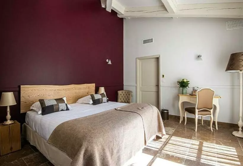 Superior-juniorsviitti, Hôtel Mas Valentine