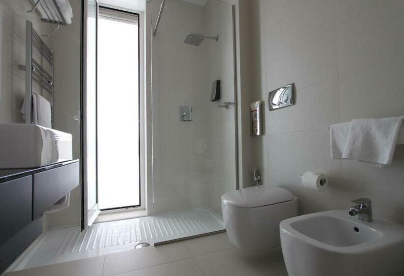 سوییت لوکس, Soglow Business Class