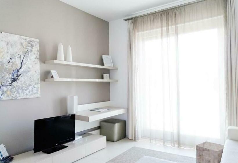 سوییت لوکس, Soglow Business Class