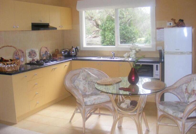 キャビン, Weeroona Bed And Breakfast