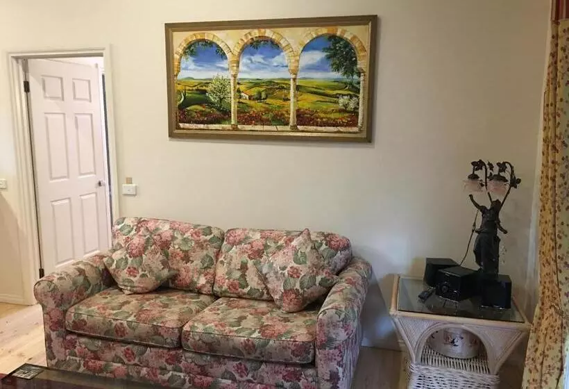 ビラホテル1ベッドルーム, Weeroona Bed And Breakfast