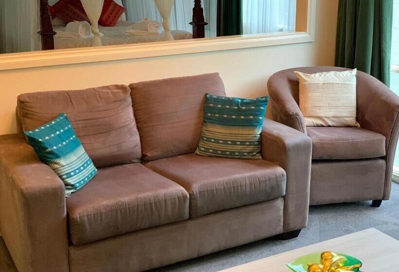 ハイドロマッサージバス付きスイート, Weeroona Bed And Breakfast