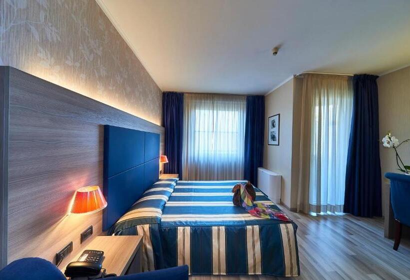 اتاق سوپریور, Alberi