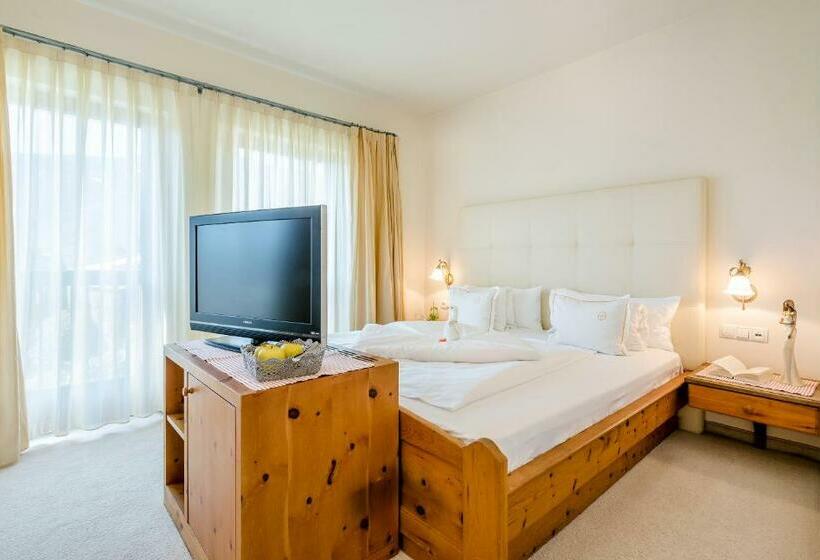 高级大房间, Ansitz Plantiz