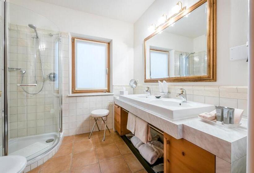 高级大房间, Ansitz Plantiz