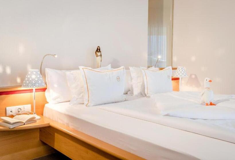 小型套房, Ansitz Plantiz