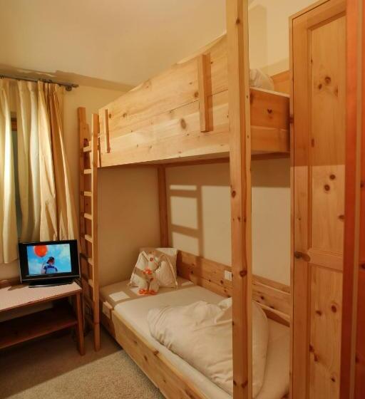 家庭间, Ansitz Plantiz