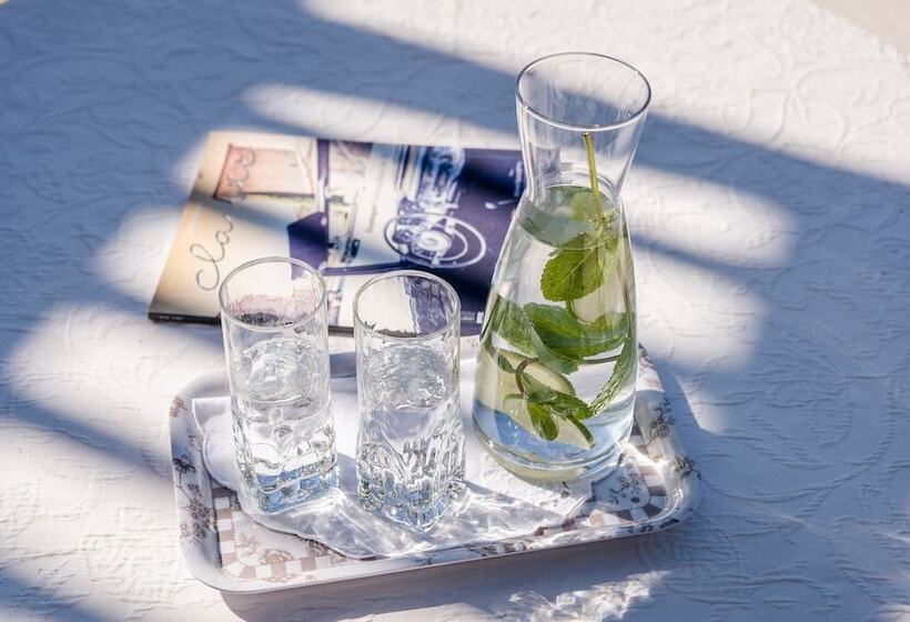 高级大房间, Ansitz Plantiz