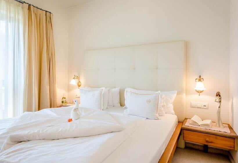 高级大房间, Ansitz Plantiz