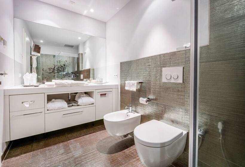 小型套房, Ansitz Plantiz