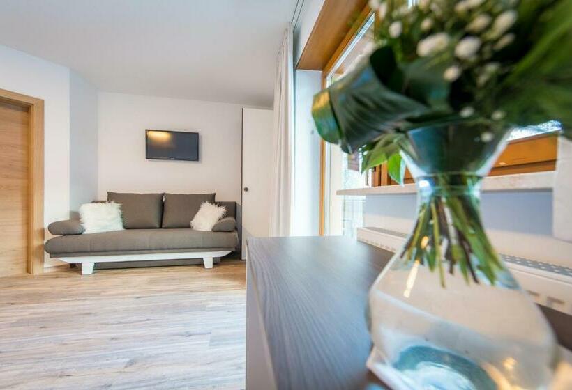 Quarto Superior, Bacher