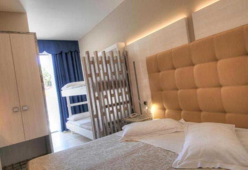 غرفة عائلية, Franz