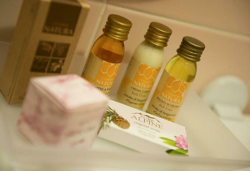 펜트하우스 룸, Garni Oasi