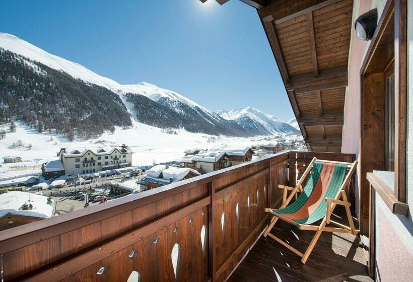 펜트하우스 룸, Garni Oasi