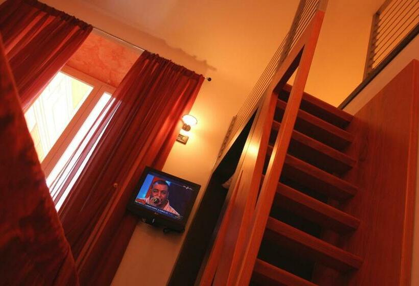 اتاق استاندارد با چشم‌انداز دریا, I Tre Merli Locanda