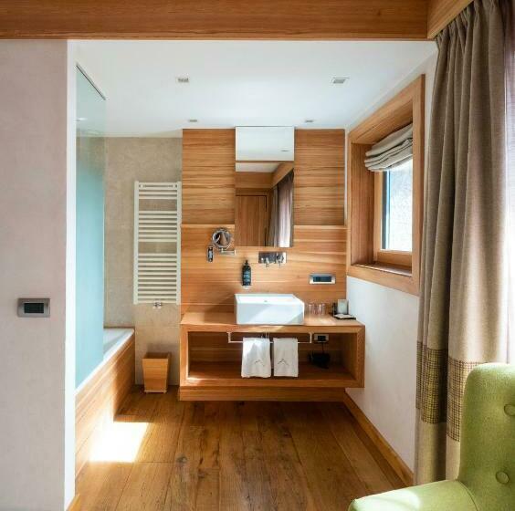 غرفة سوبيريور, Larice