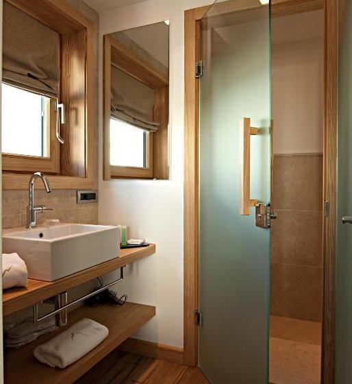 غرفة سوبيريور مطلة على الجبل, Larice